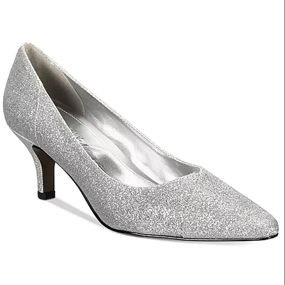 New w/Box Easy Street Chiffon Silver Glitter Low Heel Pointed Toe Dress Heel 8.5